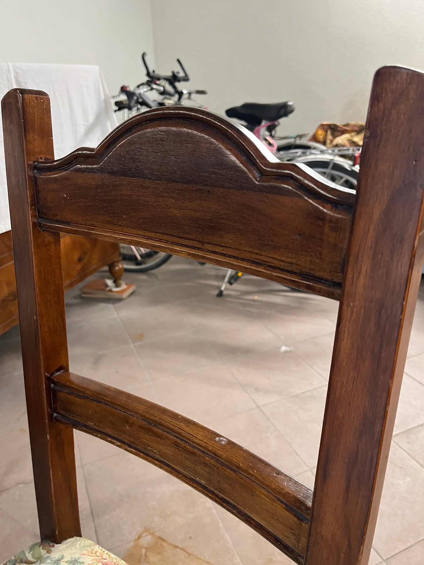 Set of 8 Walnut Refettorio Chairs