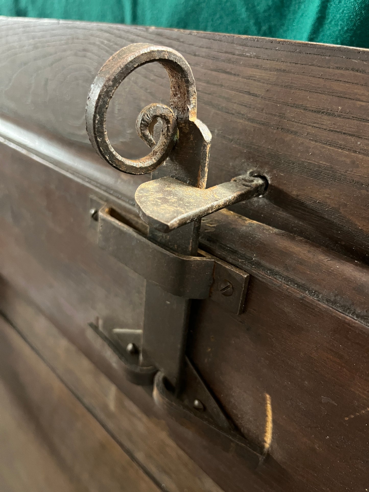 Italian 3-Panel Hand-Planed Oak Door with Wrought Iron Hardware, Early 1900s