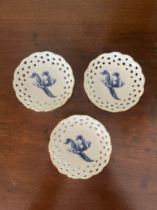 Set of 3 Small Decorative Pierced Circular Porcelain Dishes c. 1900–1920